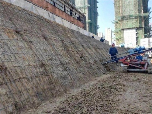 东安建筑边坡支护
